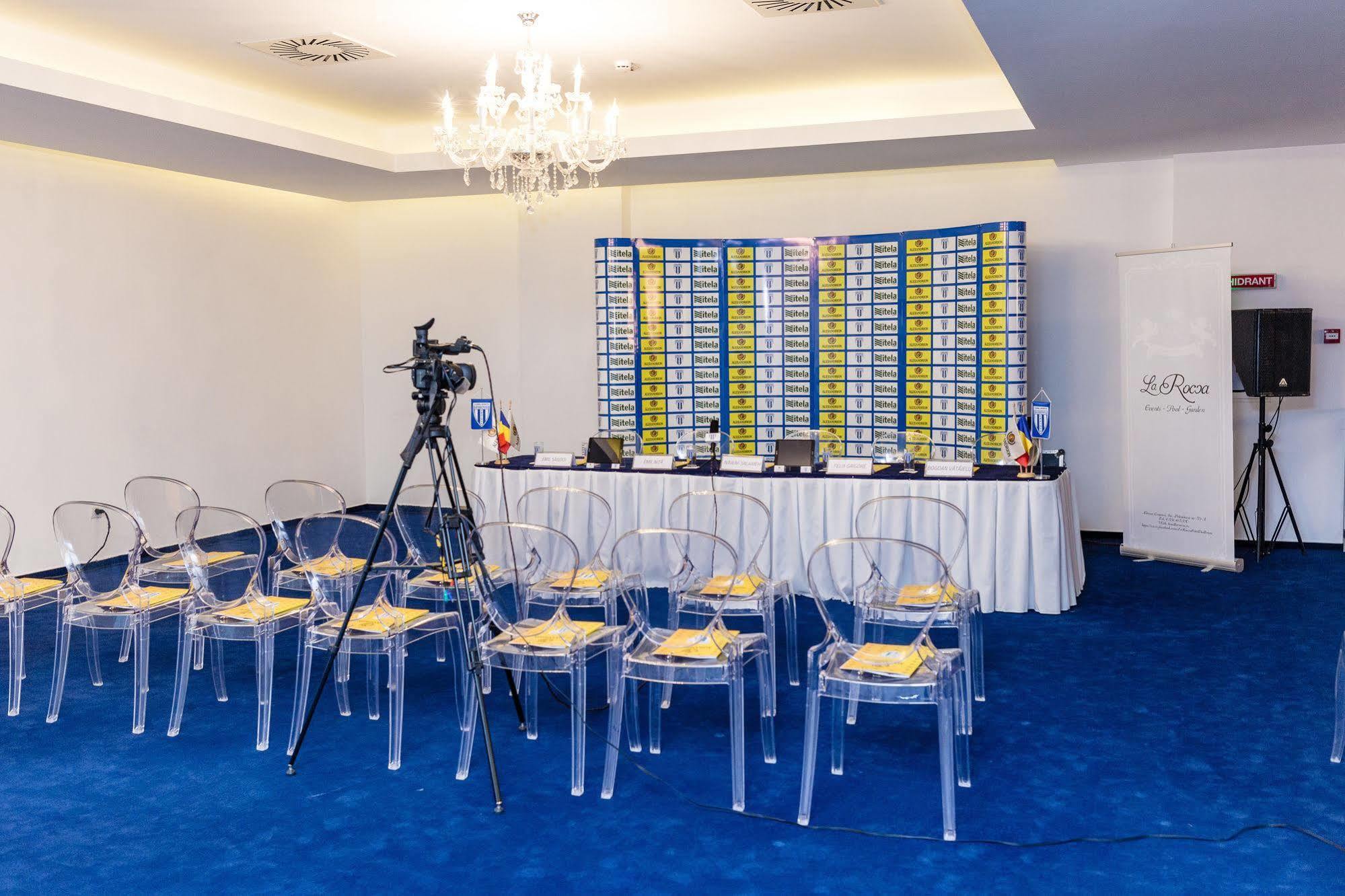 La Rocca Boutique Hotel Крайова Екстериор снимка