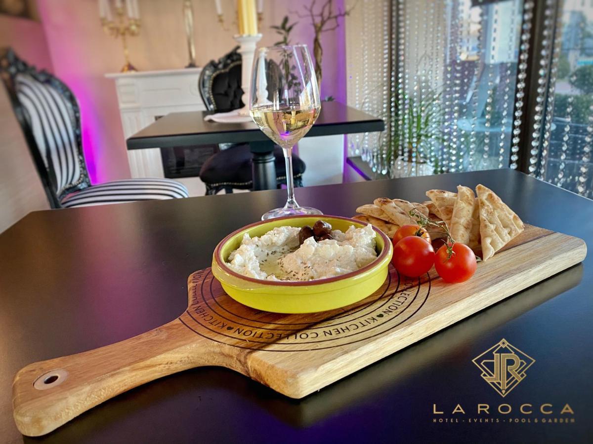 La Rocca Boutique Hotel Крайова Екстериор снимка